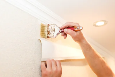 Pose de papier peint à Onglières — revêtements muraux et toiles de verre